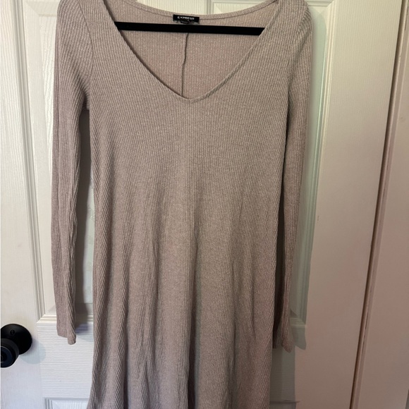 Elegant V-Neck Ribbed Dress or Tunic - Picture 1 of 3